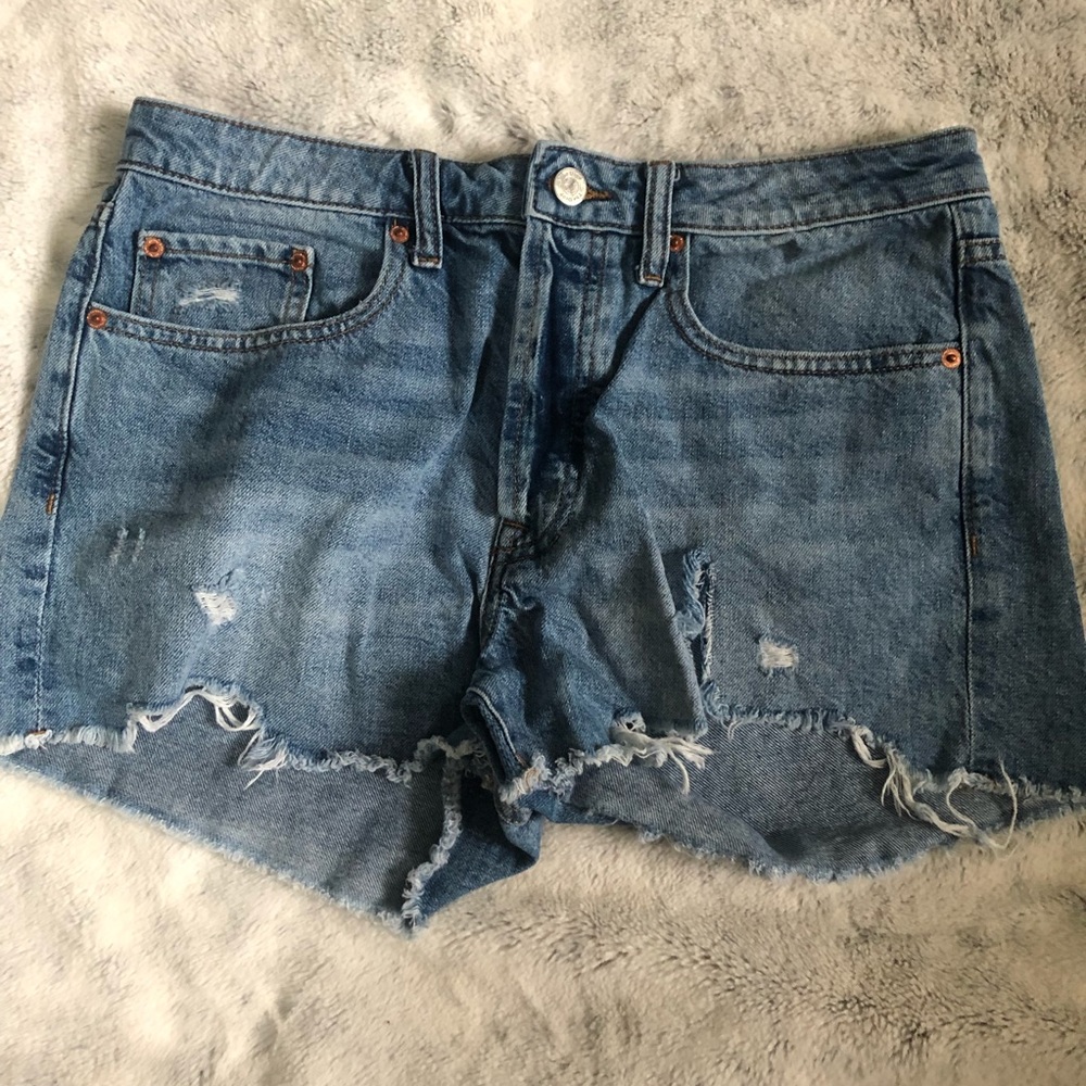 The Drop. Button fly cutoff denim shorts. Size 29